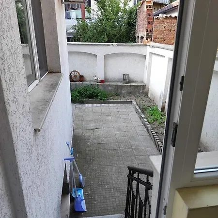 лидер хаус Varna